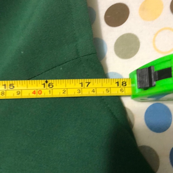 Stop staring green dress - Picture 6 of 9